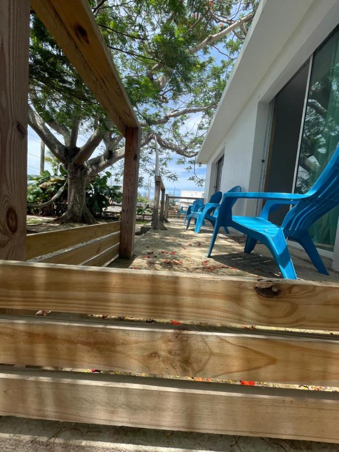 Las Olas Beach Apartments Arecibo Exterior foto