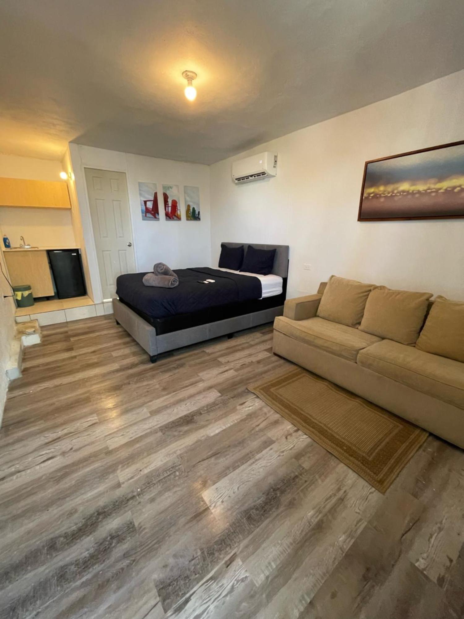 Las Olas Beach Apartments Arecibo Exterior foto